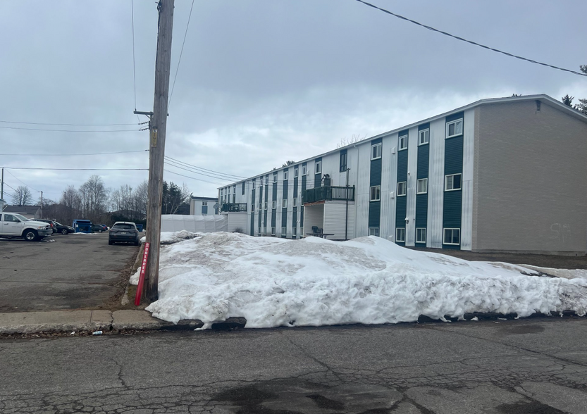 1040-1044 Rue De Mézy, Trois-Rivières, QC à vendre - Photo de l’immeuble – Image 2 sur 3