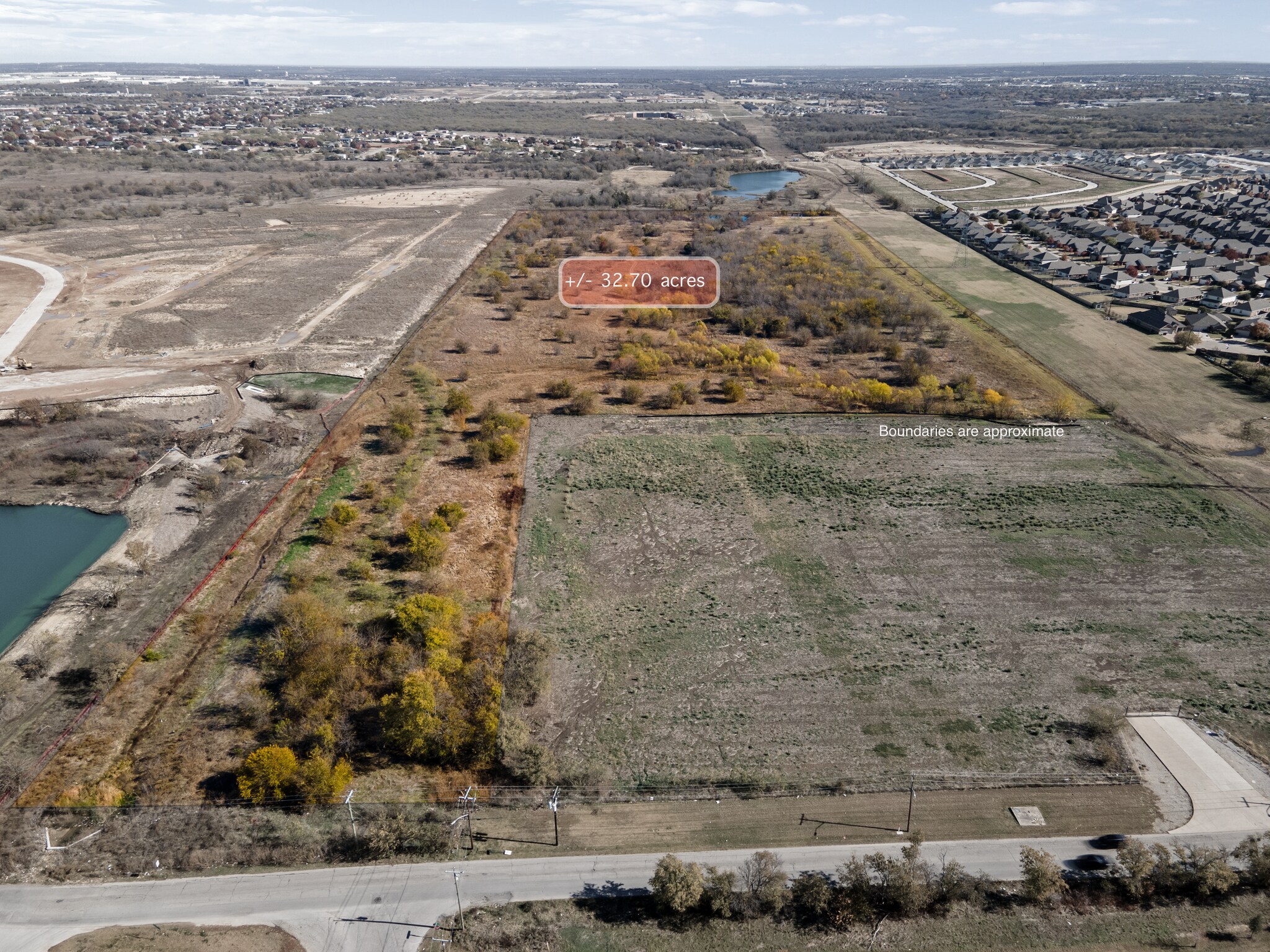 10701 McCart ave, Crowley, TX à vendre Photo principale– Image 1 sur 17