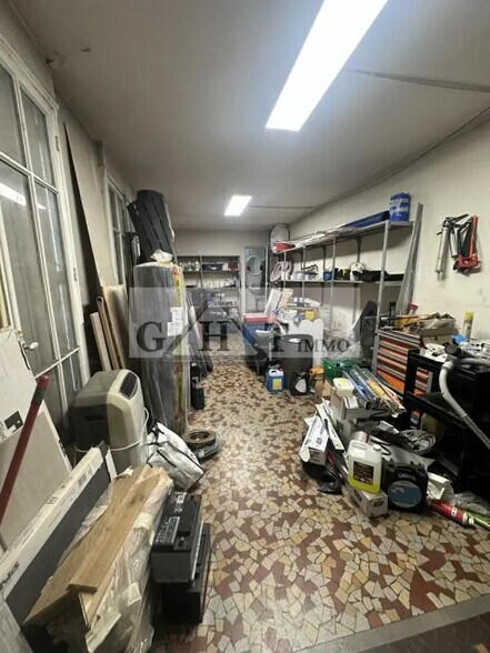 Industriel/Logistique dans Rosny-sous-Bois à vendre - Photo intérieure – Image 2 sur 4