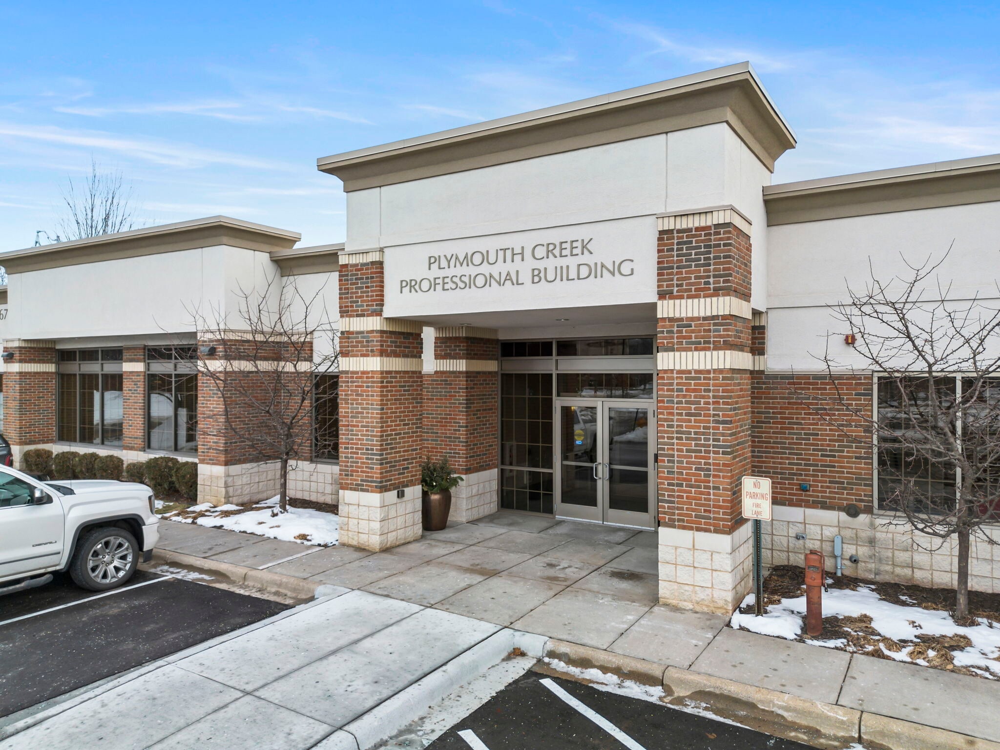 3675 Plymouth Blvd, Plymouth, MN à louer Photo intérieure– Image 1 sur 15