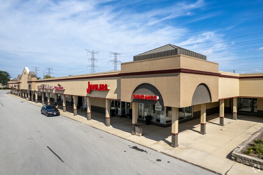 330-518 Georgetown Sq, Wood Dale, IL à louer - Photo de l’immeuble – Image 1 sur 15