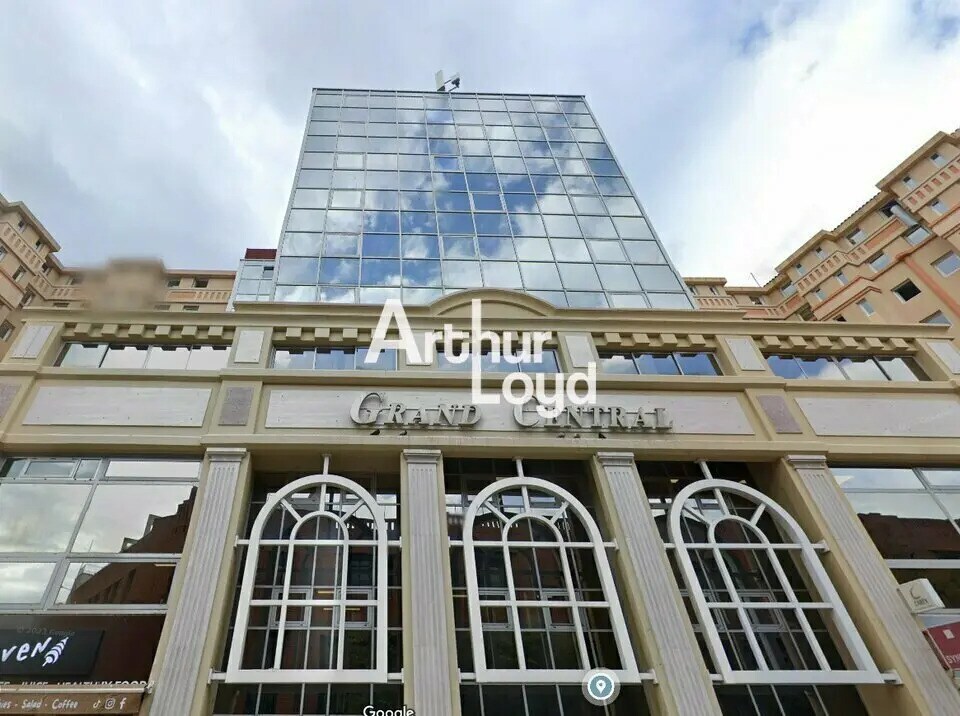  dans Nice à vendre Photo de l’immeuble– Image 1 sur 1