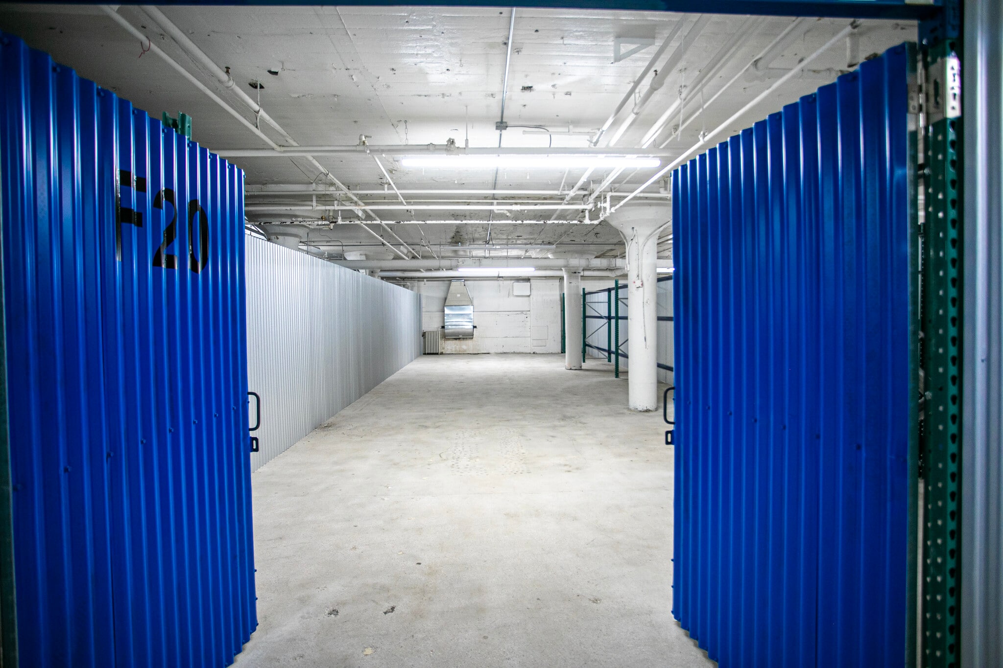 184-10-184-60 Jamaica Ave, Jamaica, NY à louer Photo intérieure– Image 1 sur 1