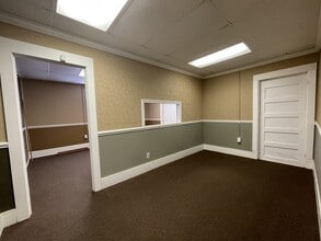 319 Brevard Ave, Cocoa, FL à louer Photo intérieure– Image 1 sur 4