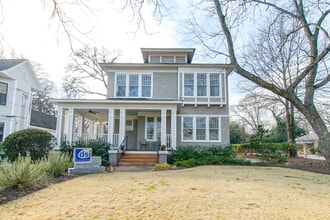 455 N Milledge Ave, Athens, GA à louer Photo intérieure– Image 1 sur 15