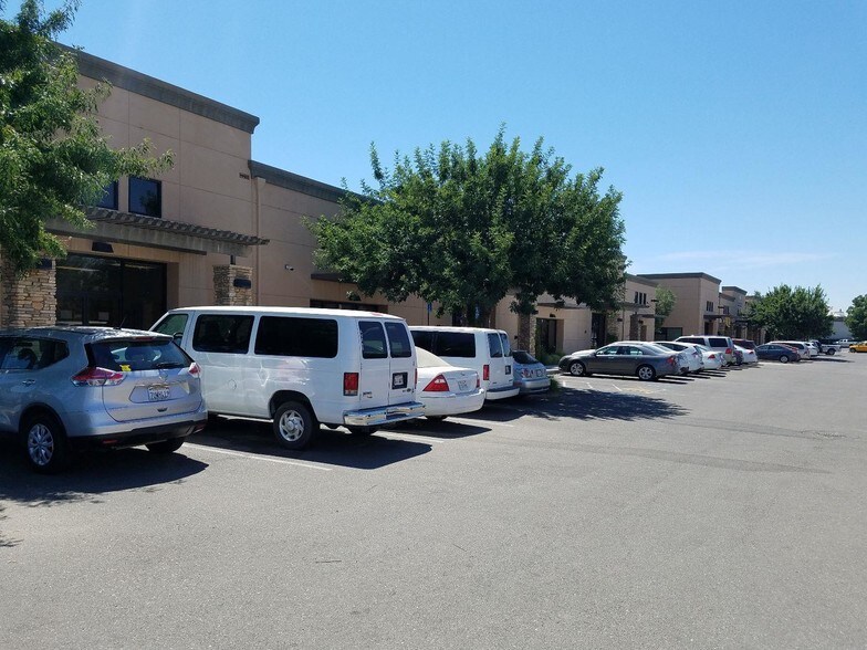 30 G St, Los Banos, CA à louer - Autre – Image 3 sur 7