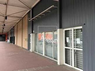 Plus de détails pour Local commercial à louer