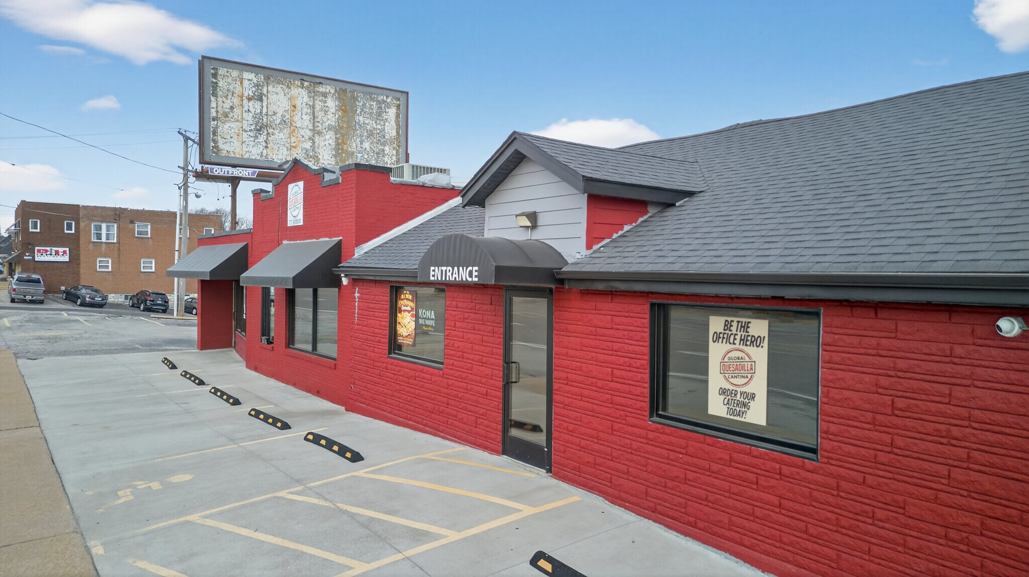 8713 Gravois Rd, Saint Louis, MO à vendre Photo principale– Image 1 sur 65