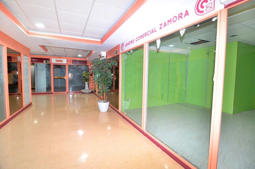 Zamora, 49, Salamanca, Salamanca à vendre - Photo de l’immeuble – Image 2 sur 39
