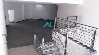 Local commercial dans Ciempozuelos, Madrid à louer Plan d’étage– Image 1 sur 8