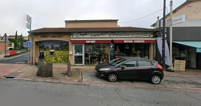 Plus de détails pour Local commercial à vendre