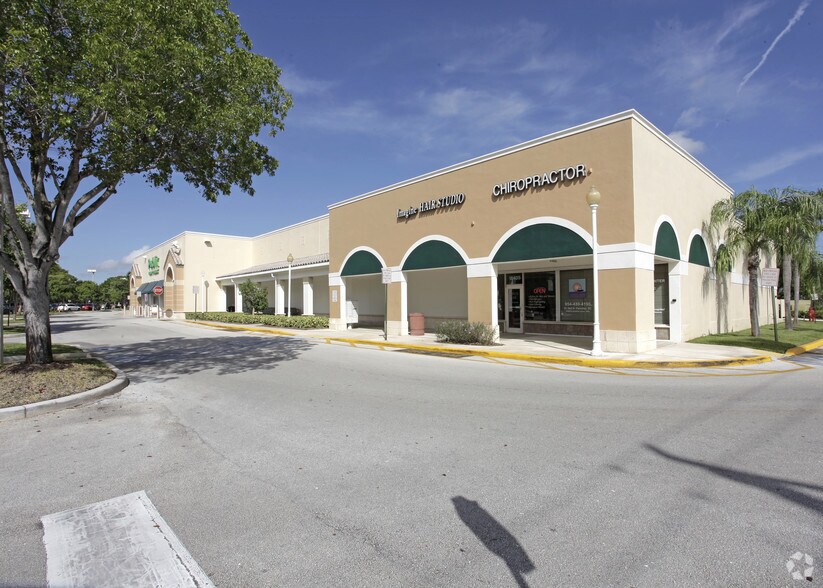 18401-18461 Miramar Pky, Miramar, FL à louer - Photo de l’immeuble – Image 2 sur 15
