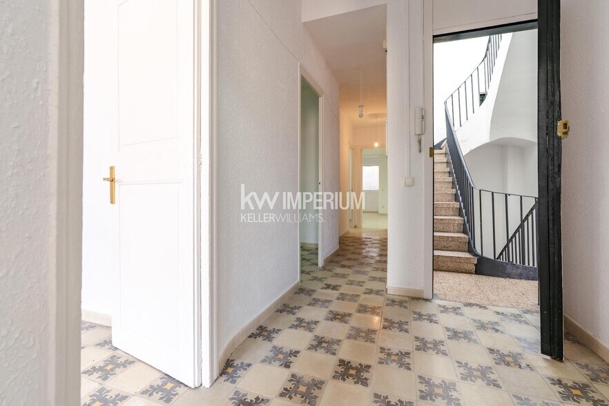 Immeuble residentiel dans Tarragona, Tarragona à vendre - Photo intérieure – Image 3 sur 38