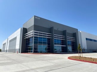 Plus de détails pour 2691 N 2200 W, Salt Lake City, UT - Industriel/Logistique à louer