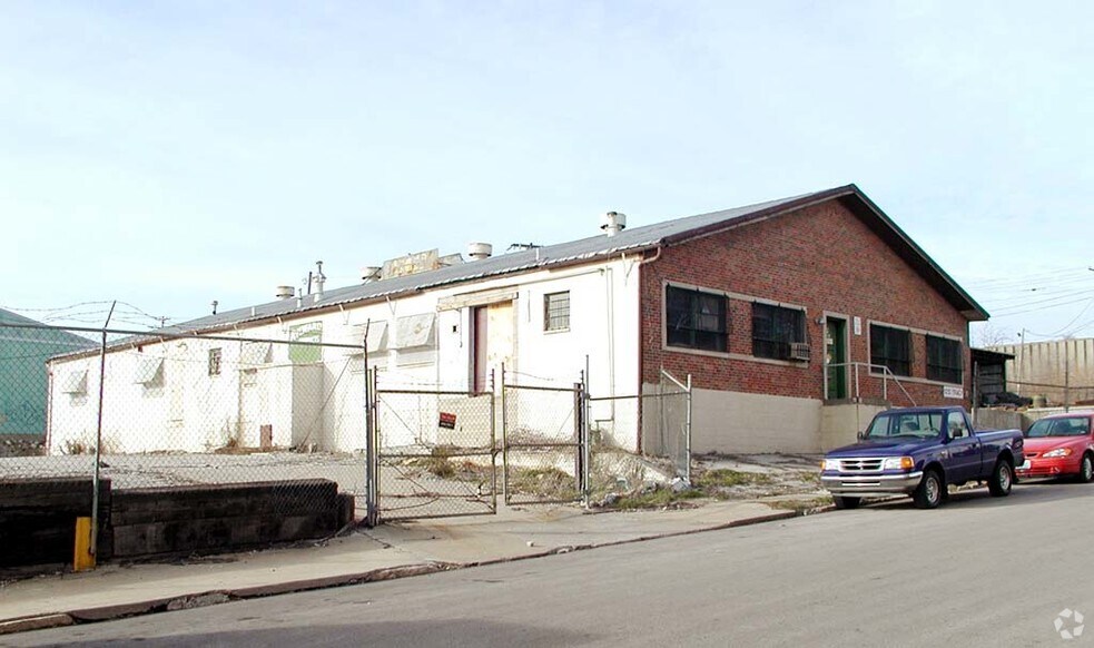 1212 Tracy Ave, Kansas City, MO à louer - Photo de l’immeuble – Image 2 sur 4