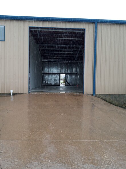 20 FM 1791 Rd, Huntsville, TX à louer - Photo de l’immeuble – Image 3 sur 5
