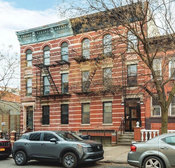 2238 Pacific St, Brooklyn, NY à vendre - Photo de l’immeuble – Image 3 sur 4