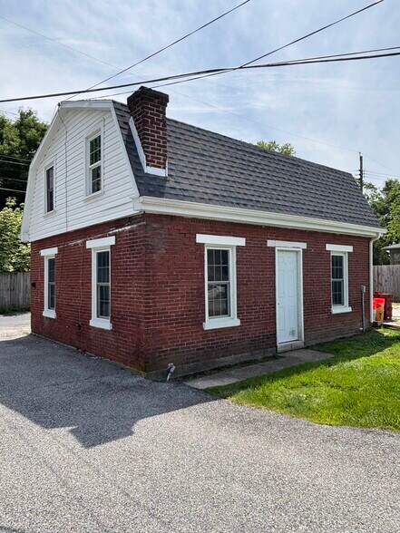 1512 E Market St, York, PA à vendre - Photo de l’immeuble – Image 2 sur 35
