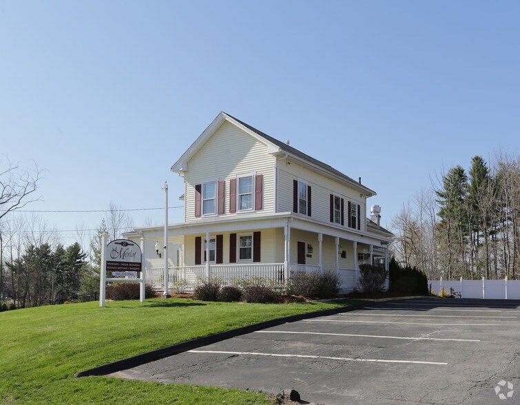 27 Depot St, Broad Brook, CT à vendre - Photo de l’immeuble – Image 3 sur 34