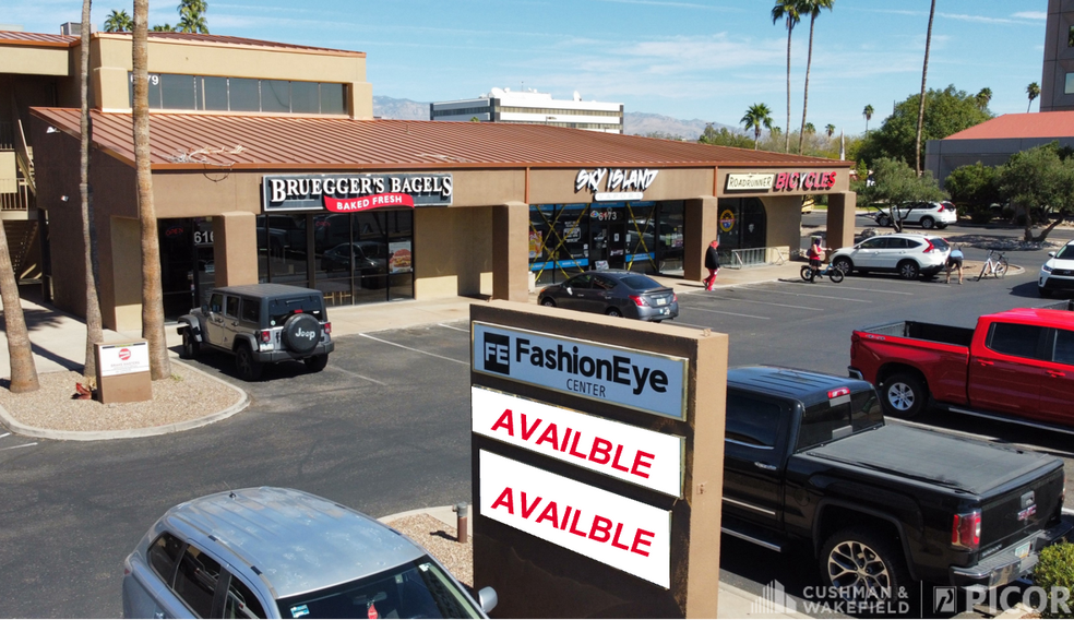 6135-6179 E Broadway Blvd, Tucson, AZ à louer - Photo de l’immeuble – Image 2 sur 3