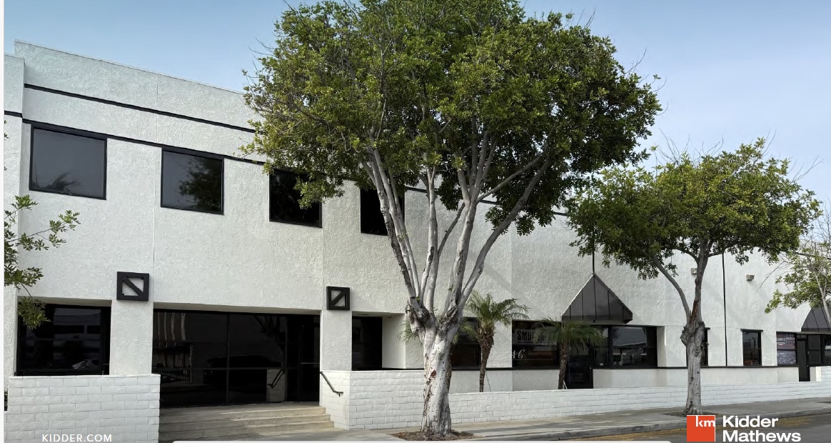 3029 E South St, Long Beach, CA à louer Photo principale– Image 1 sur 2