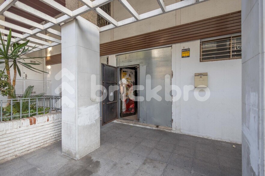 Carrer de Pau Alsina, Barcelone, Barcelona à vendre - Photo de l’immeuble – Image 2 sur 11