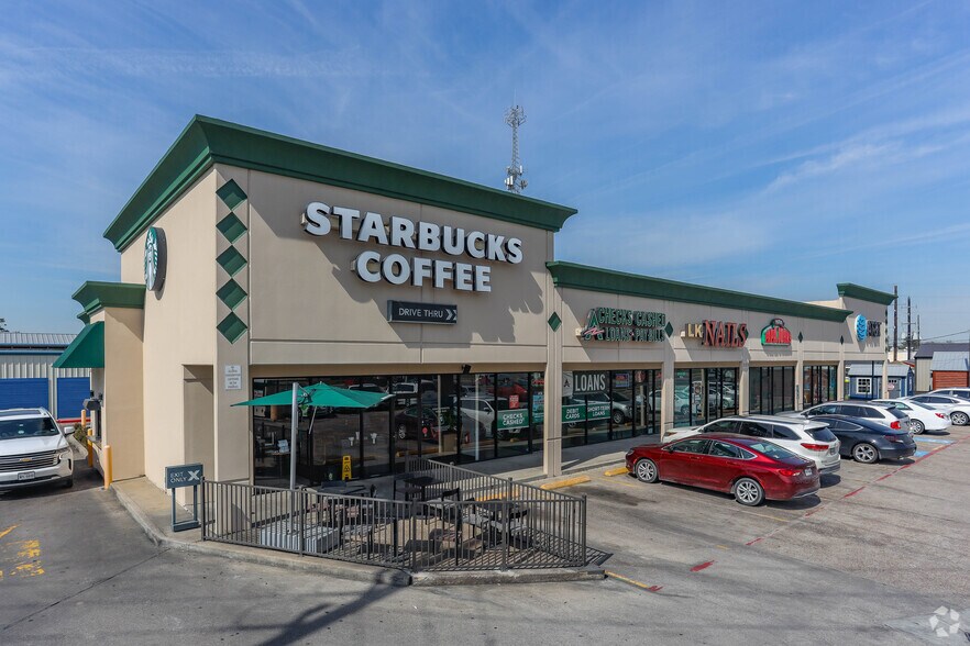 2123 Us-90 E, Crosby, TX à louer - Photo principale – Image 1 sur 6