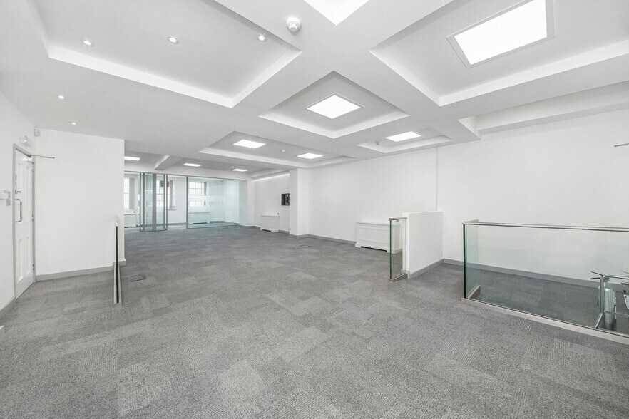 29-30 Ely Pl, Londres à louer - Photo de l’immeuble – Image 3 sur 10