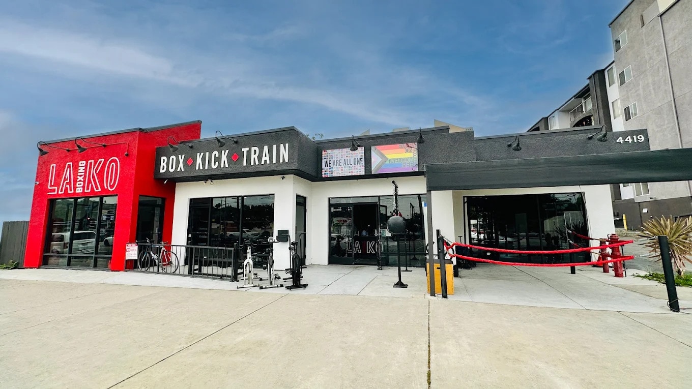 4419-4423 Eagle Rock Blvd, Los Angeles, CA à louer Photo intérieure– Image 1 sur 7