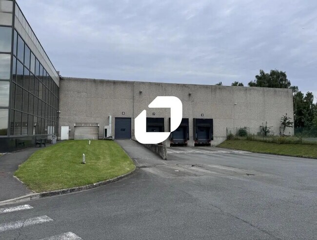 Plus de détails pour Bureau, Industriel/Logistique à louer