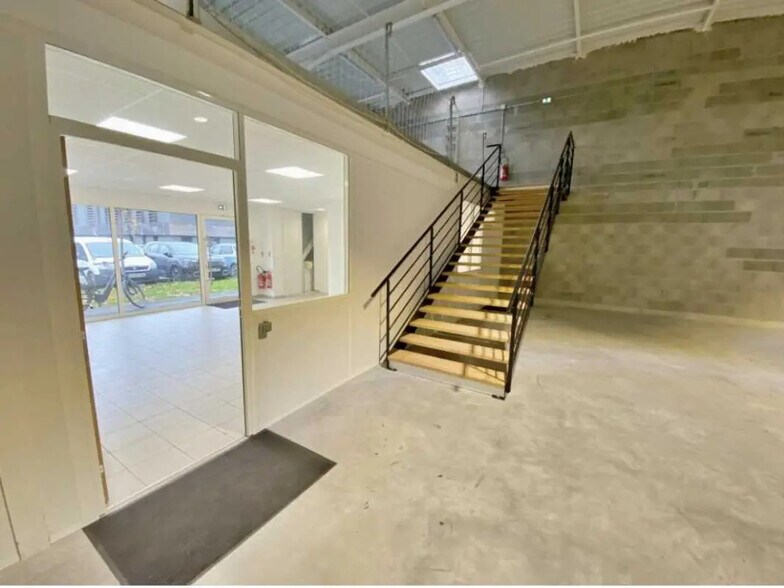 14 B Rue Des Clairières, LES SORINIÈRES à louer - Photo de l’immeuble – Image 3 sur 5