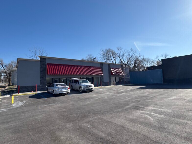 5701-5707 Troost Ave, Kansas City, MO à vendre - Photo de l’immeuble – Image 3 sur 39