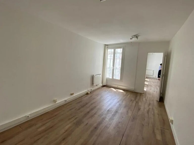 Bureau dans Paris à louer - Photo de l’immeuble – Image 3 sur 6