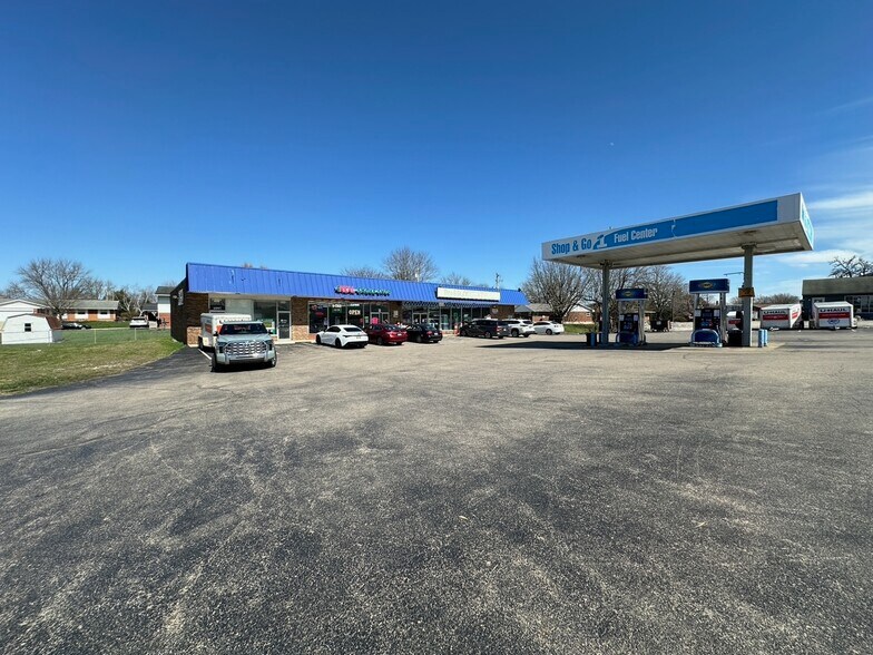 1089-1097 W Locust St, Wilmington, OH à louer - Photo de l’immeuble – Image 2 sur 12