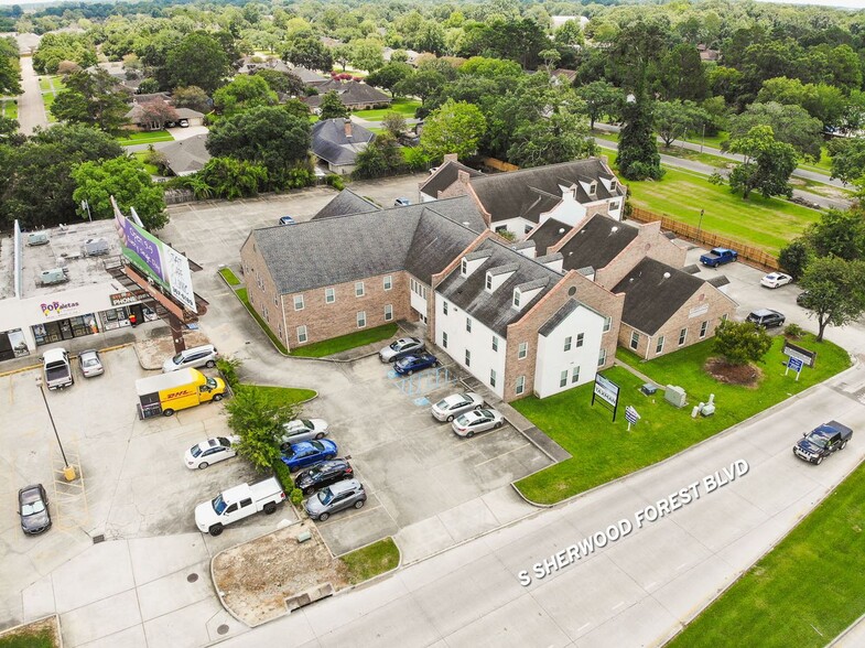 4917 S Sherwood Forest Blvd, Baton Rouge, LA à louer - Photo de l’immeuble – Image 3 sur 12