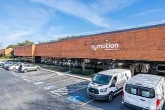 Plus de détails pour 6350 Regency Pky, Norcross, GA - Industriel/Logistique à louer