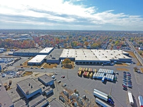 9000 River Rd, Pennsauken, NJ - VUE AÉRIENNE  vue de carte - Image1