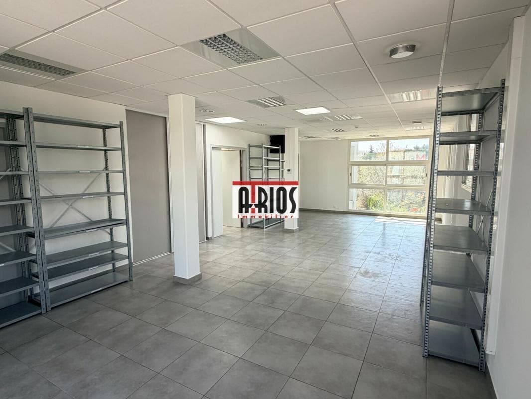 Bureau dans La Valette-du-Var à louer Photo intérieure– Image 1 sur 7