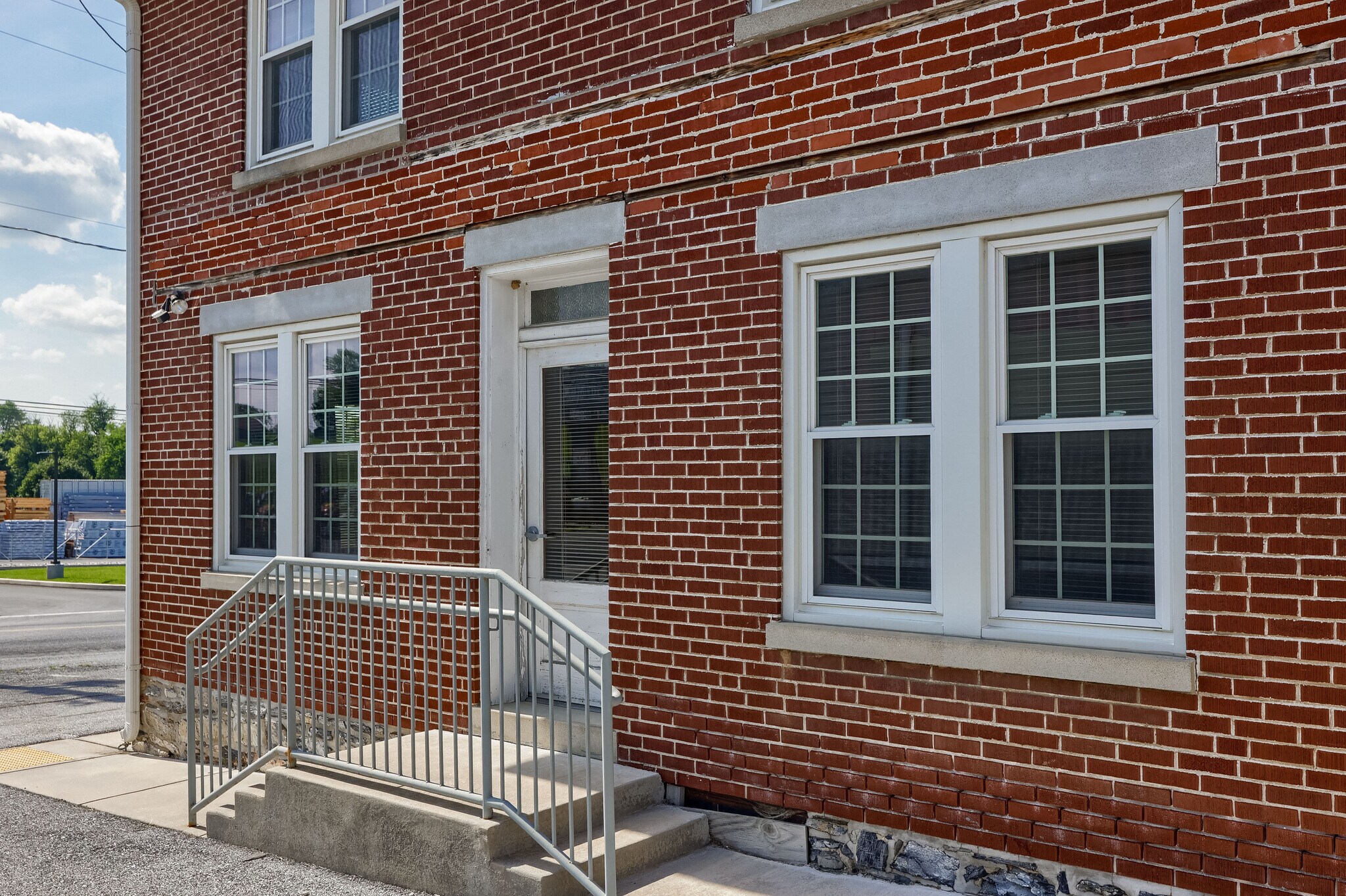 135 Rothsville Station Rd, Lititz, PA à louer Photo principale– Image 1 sur 42