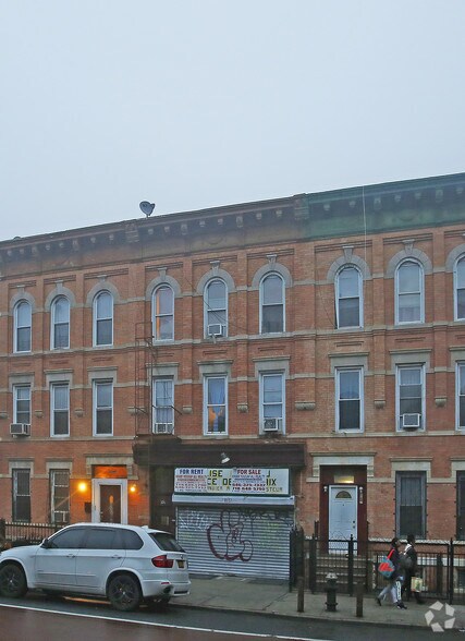 1151 Rogers Ave, Brooklyn, NY à vendre - Photo principale – Image 2 sur 18