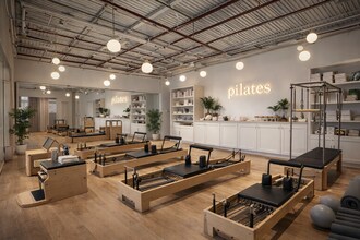 648-698 Bald Eagle Dr, Marco Island, FL à louer Autre– Image 1 sur 4