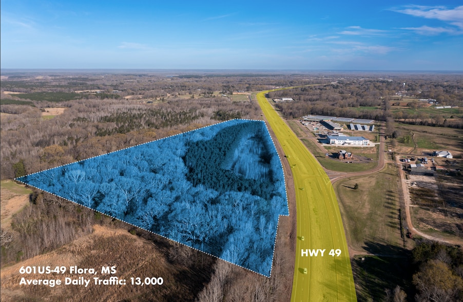 601 US 49 Hwy, Flora, MS à vendre - Photo principale – Image 1 sur 7