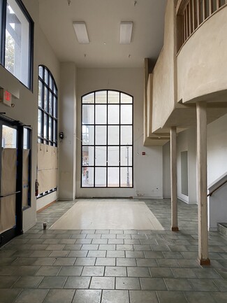 Plus de détails pour 330 Alvarado St, Monterey, CA - Local commercial à louer