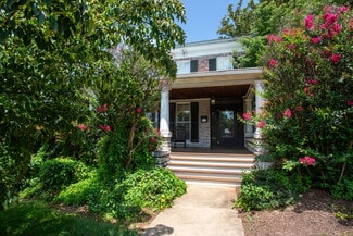 Plus de détails pour 510 E Market St, Harrisonburg, VA - Local commercial à vendre