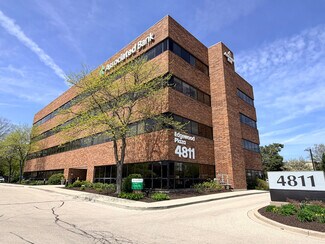 Plus de détails pour 4811 S 76th St, Greenfield, WI - Bureau à vendre