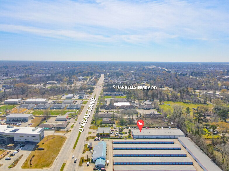 2736 O'Neal Ln, Baton Rouge, LA à louer - Photo de l’immeuble – Image 2 sur 10