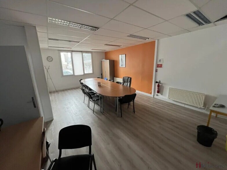 Bureau dans Le Havre à vendre - Photo de l’immeuble – Image 3 sur 8