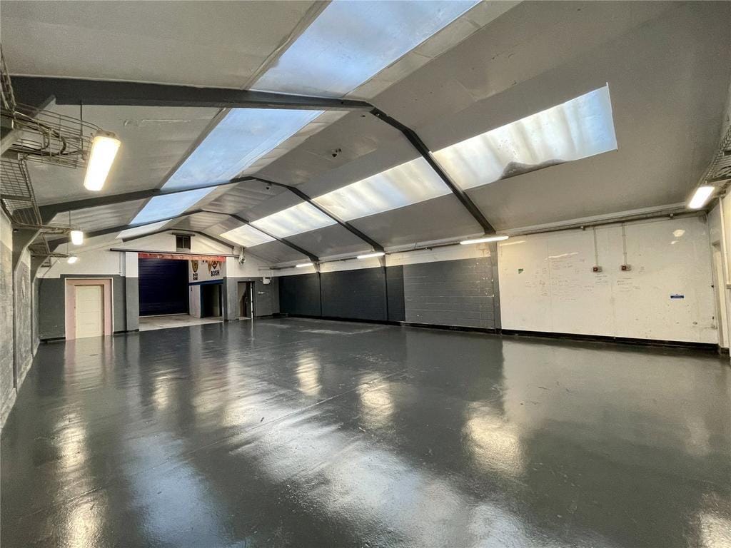 25 Bowlers Croft, Basildon à louer Photo intérieure– Image 1 sur 4