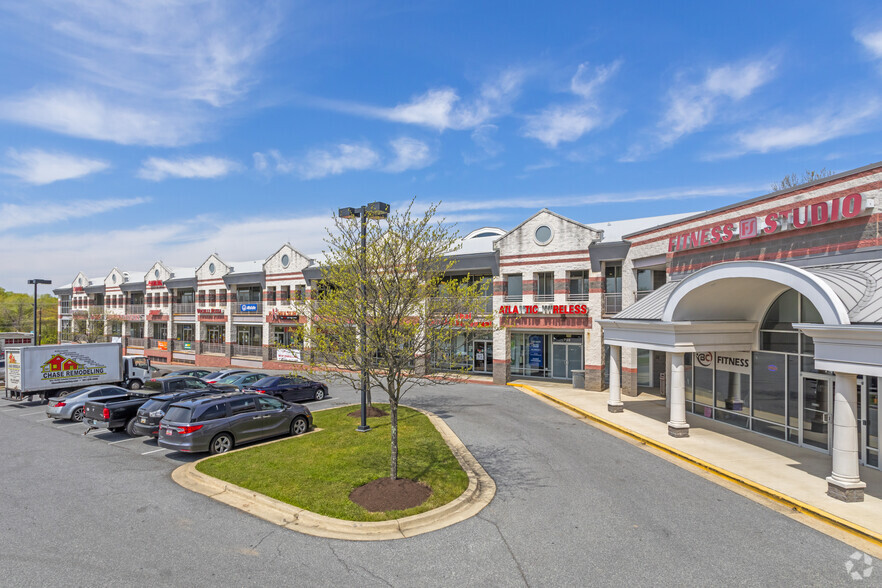 700-746 Cloverly St, Silver Spring, MD à louer - Photo de l’immeuble – Image 3 sur 4