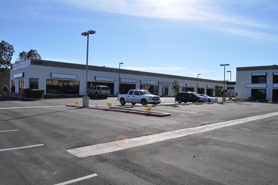 14156 Amargosa Rd, Victorville, CA à louer - Photo de l’immeuble – Image 2 sur 4